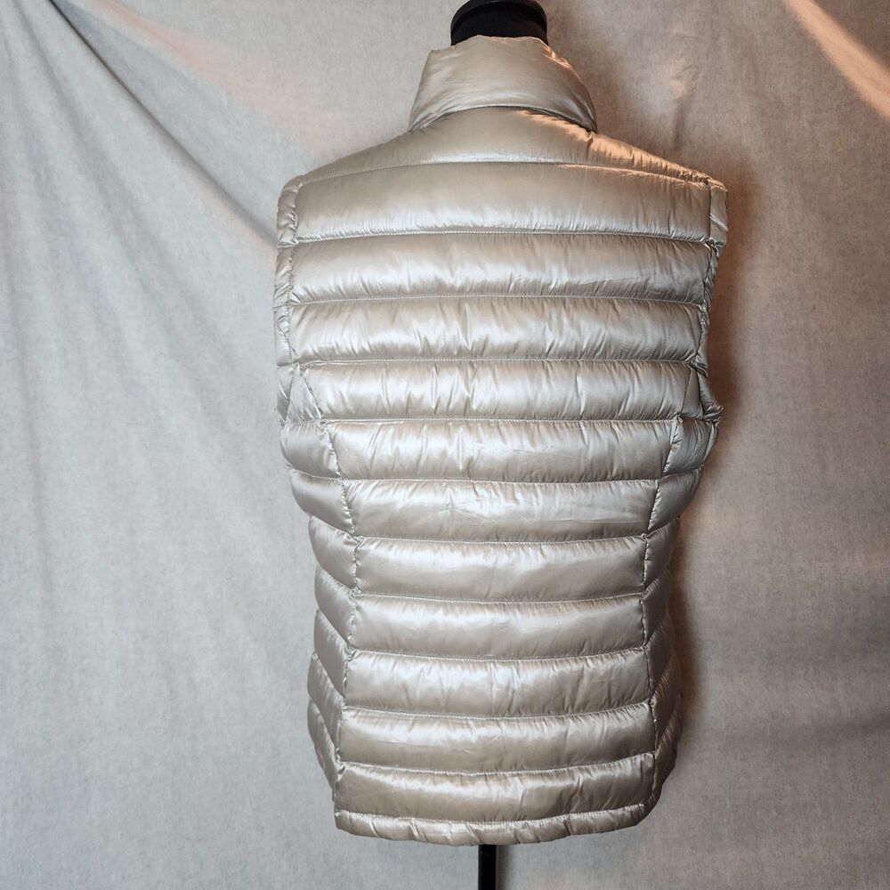 Calvin Klein Women’s Sz XL Metallic Silver Quilted Puffer Vest